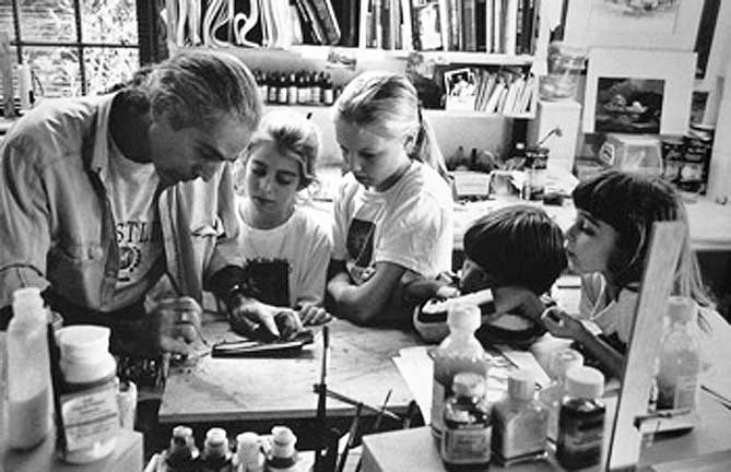 Curtis Wilson Cost teaching children - Photo by Bob Liljestrand 